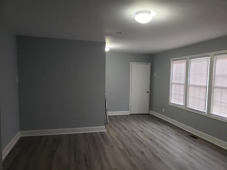 810 Anarine Rd — Photo 5