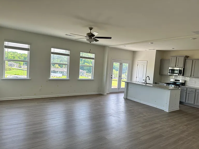 74 Briarwood Dr — Photo 6