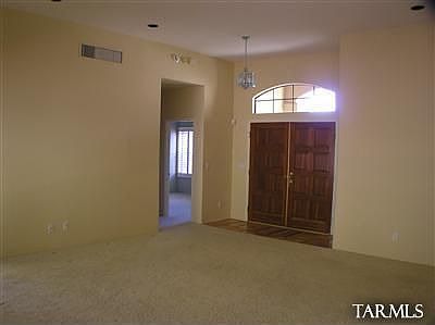 3rd image of 1229 E Camino Diestro