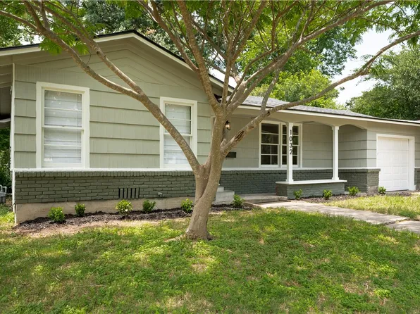 1032 N 45th St, Waco, TX 76710