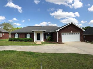 213 Lighthouse Dr, Dothan, AL 36305
