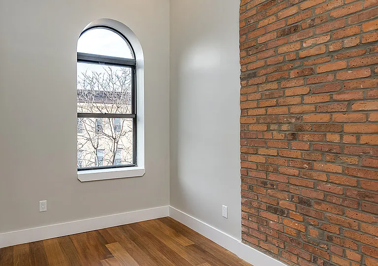 228 Kingsland Ave #3R — Photo 15