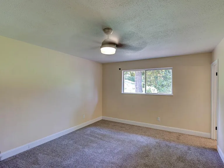 1312 Fox St — Photo 22