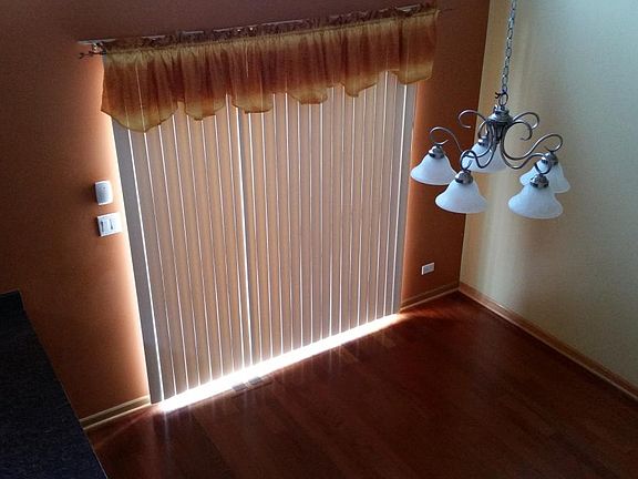 patio door to deck