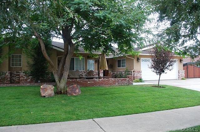 1st image of 702 E Vista Del Gaviota Ave