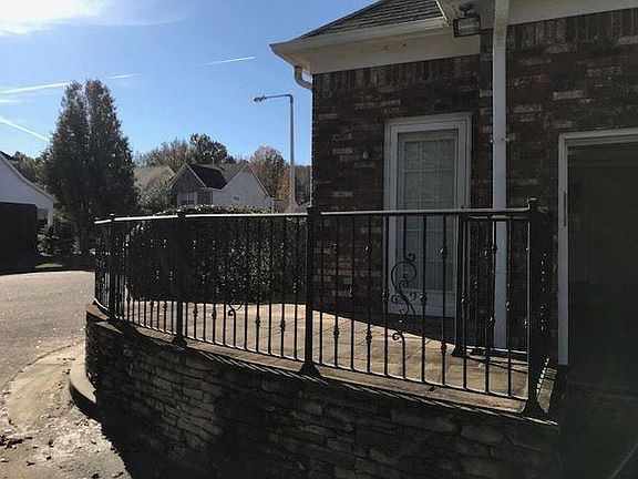 2nd image of 1238 Oak Creek Dr