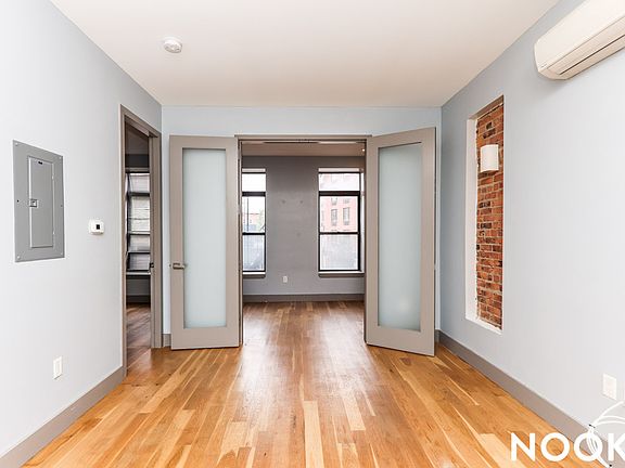 3rd image of 1000 Fulton St APT 4A