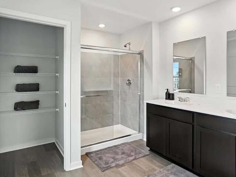 2731 Bellgrove Pl — Photo 10
