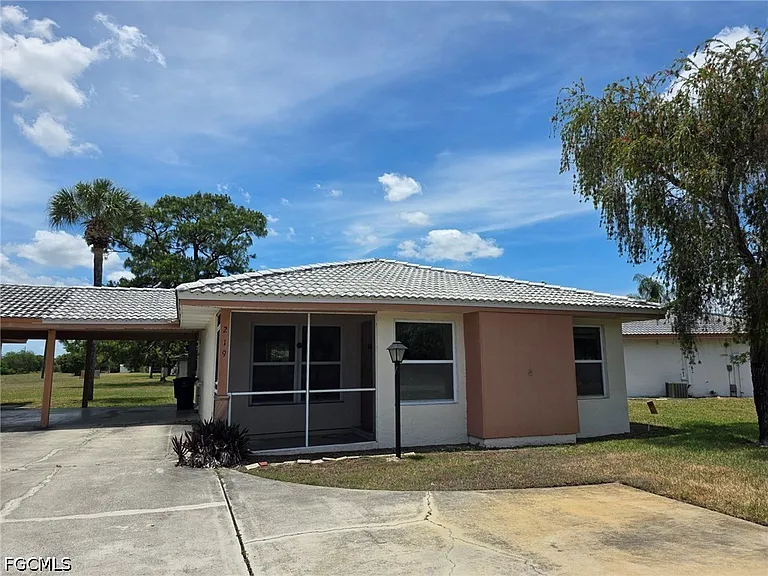 219 Beth Stacey Blvd — Photo 1