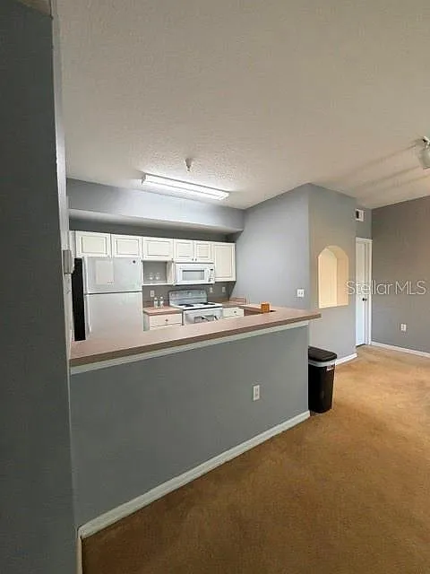 1 bed, 1.0 bath, 840 sqft, $1,200 — Photo 3
