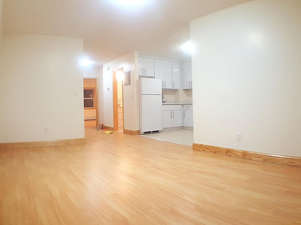 1st image of 6114 217th St #3FLOOR