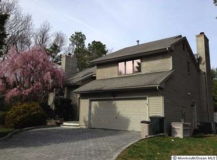 3236 Rambling Hill Ct, Allenwood, NJ 08720