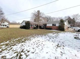 2006 Essex Ave, Saginaw, MI