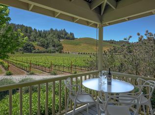 9512 W Dry Creek Rd, Healdsburg, CA 95448