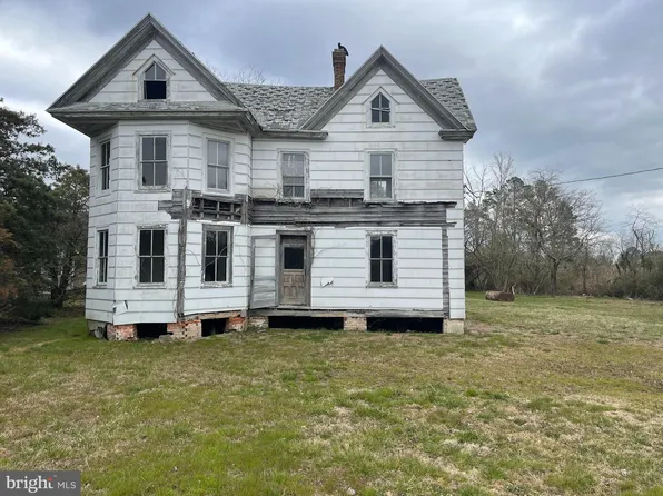 26745 Old State Rd, Crisfield, MD 21817