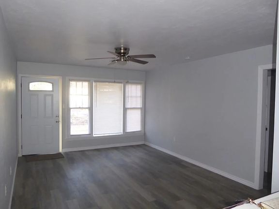 4th image of 928 NW 20th St