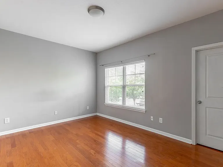 4102 Regency Ct — Photo 23