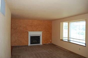 1st image of 10006 2nd Avenue Ct E