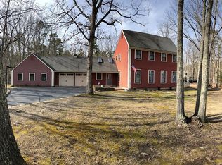 1 Horseshoe Ct, Tabernacle, NJ 08088