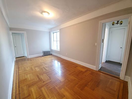 3rd image of 938 54th St #Dd1