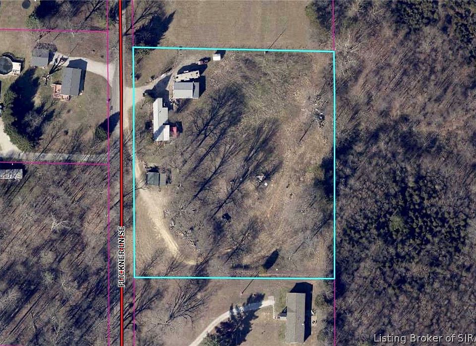 2nd image of 2890 Flickner Lane SE
