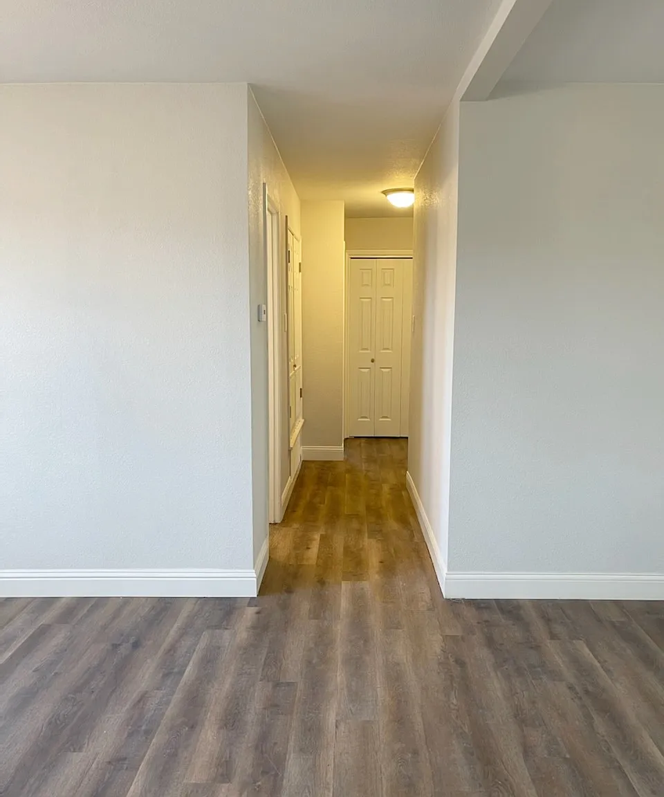 4606 Mercedes Drive - 1 — Photo 4