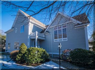 2 Nantucket Dr #0, North Andover, MA 01845
