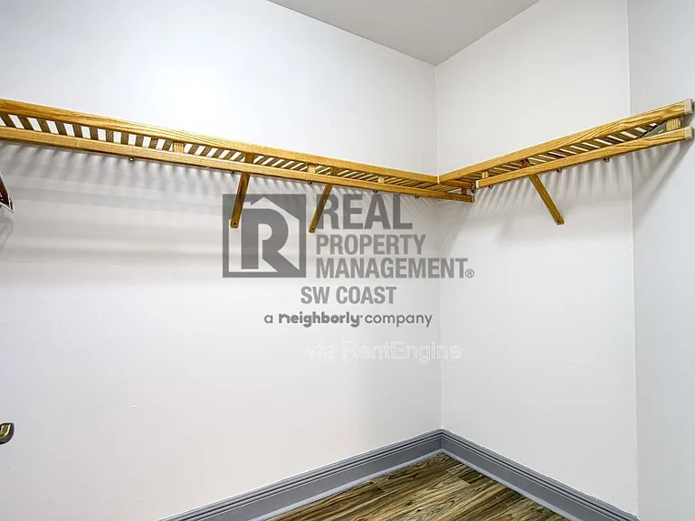 27020 Adriana Cir #201 — Photo 12
