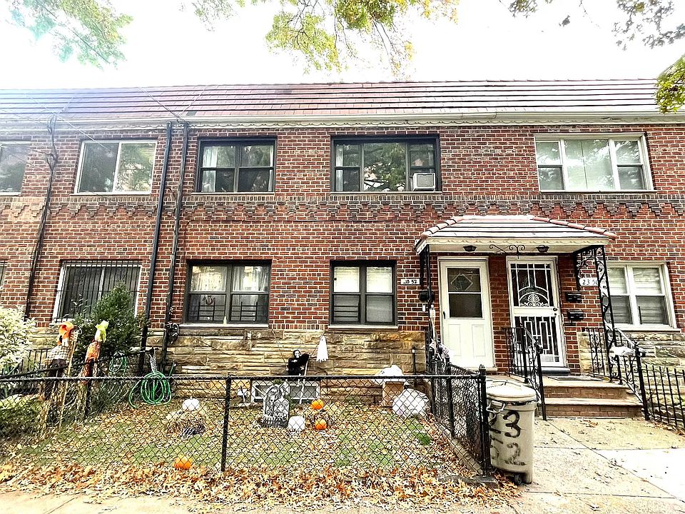 1st image of 2352 29th St