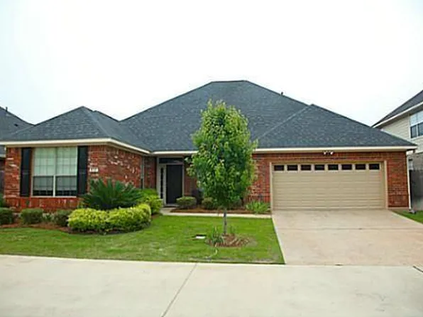 8137 Captain Mary Miller Dr, Shreveport, LA 71115