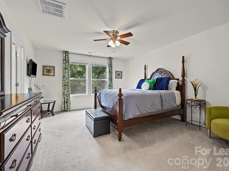 409 Elizabeth Valley Ln — Photo 20