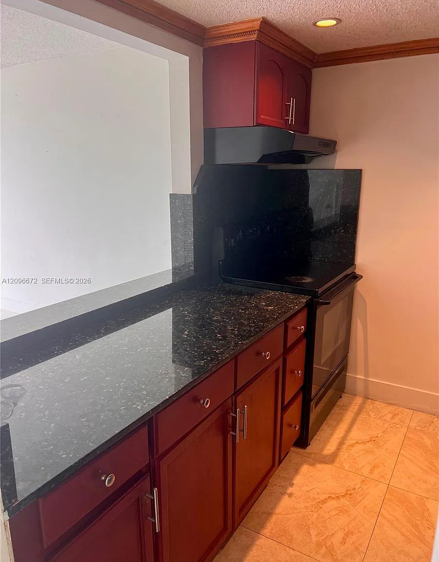 Pinebark Condo No 1 — Photo 4