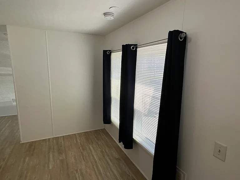 201 Rocky Ave — Photo 32