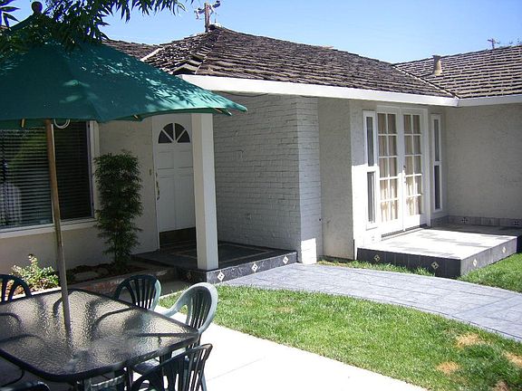 3rd image of 1626 Matson Dr