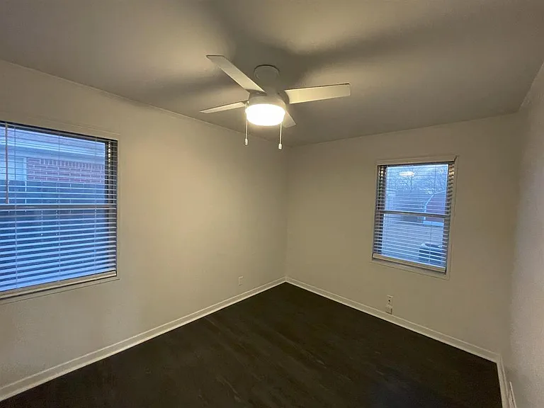 4967 Kimball Ave — Photo 17