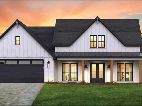 5071 Sunset Rdg, Farmington, MO 63640