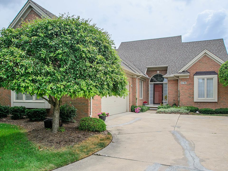 1st image of 1791 Stonebridge Dr N