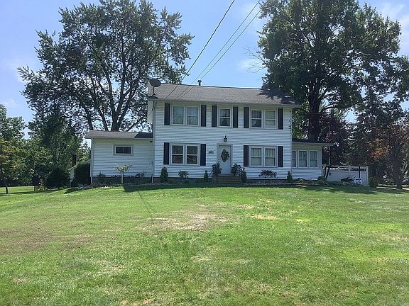 2nd image of 388 East Ave