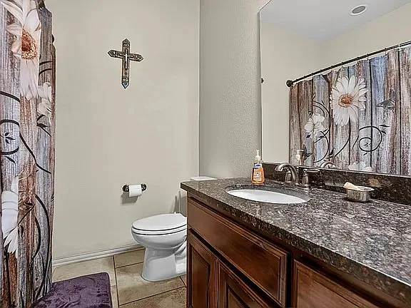 1606 San Francisco Ave — Photo 32