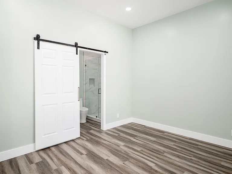 7481 Campo Florido — Photo 12