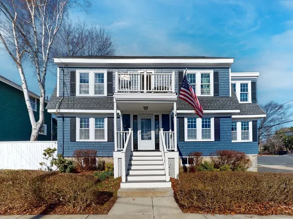 86 Chester Ave, Winthrop, MA 02152