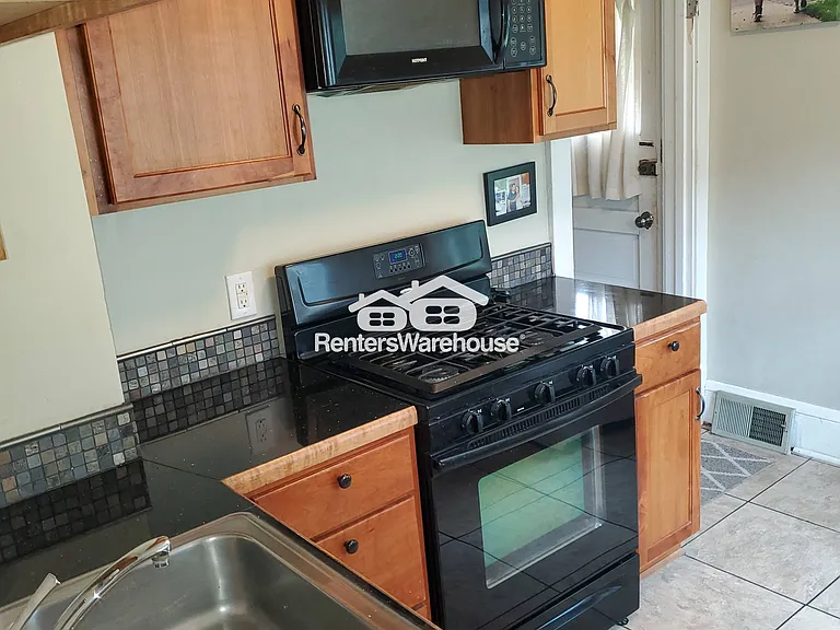 3709 41st Ave S — Photo 11