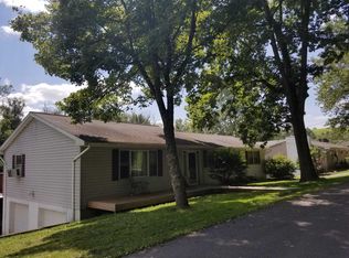 188 Swinging Bridge Rd, Hollidaysburg, PA 16648