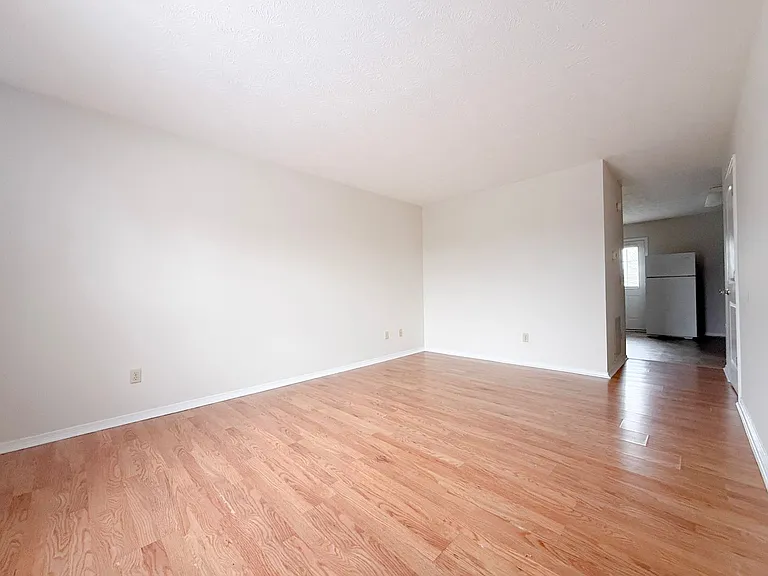 1310 Shipley Rd — Photo 3