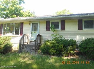 2160 Sarah Ct, East Stroudsburg, PA 18301