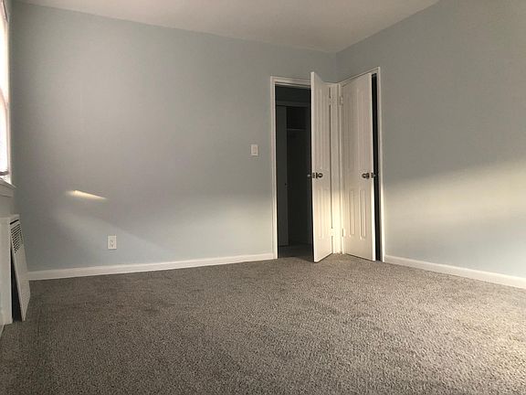 4th image of 6118 76th St #2
