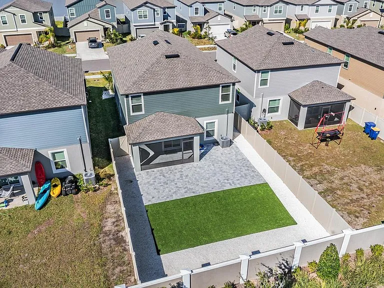 11298 Radiant Shore Loop — Photo 21