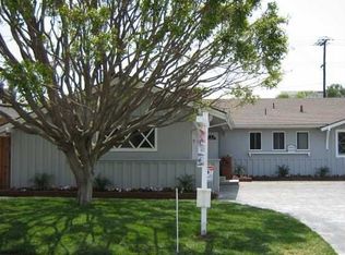 495 Cabrillo St, Costa Mesa, CA 92627