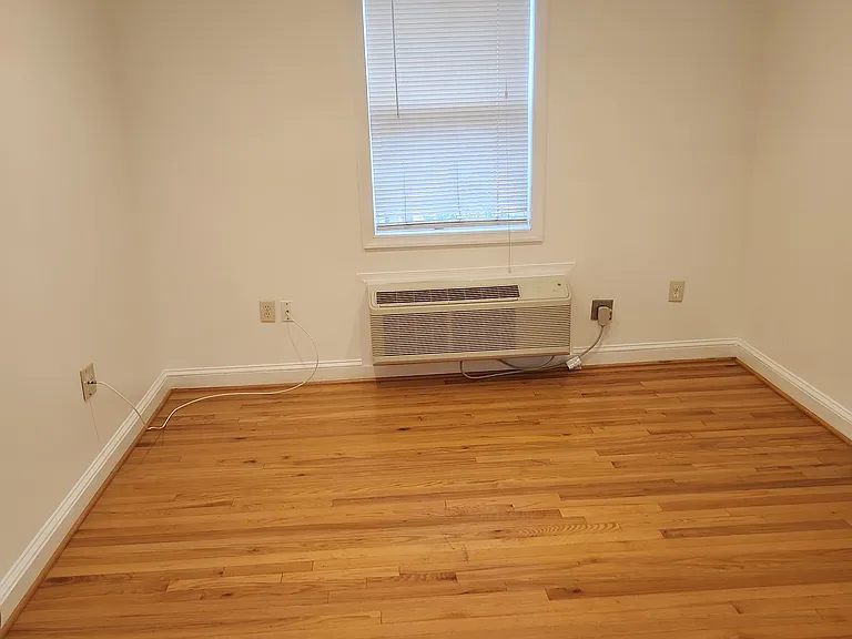 3301 Ely Pl SE #3 — Photo 11
