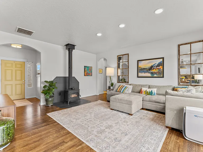 13247 Brookie Rd — Photo 7